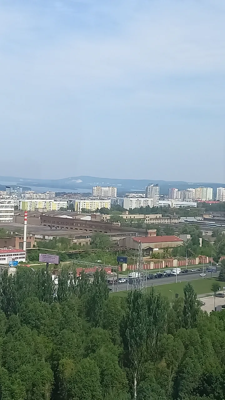 Иллюстрация к слову: Был на колесе обозрения,красиво
