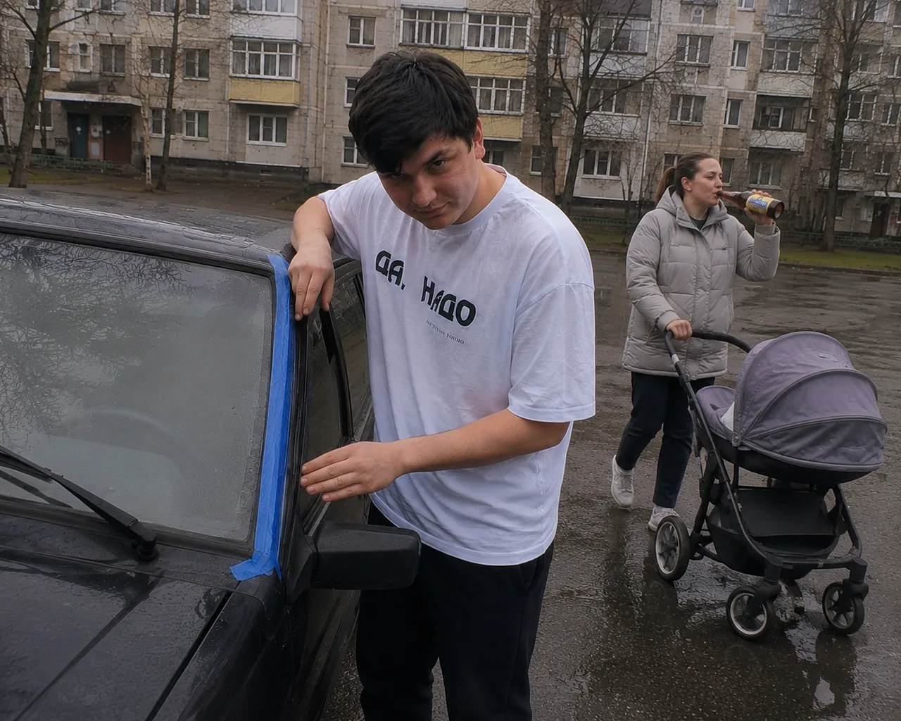 Иллюстрация к слову: Поймал себя на мысли, что изолента - это вообще один из луч…
