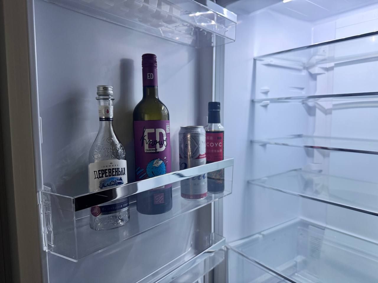 Иллюстрация к слову: Мой холодильник