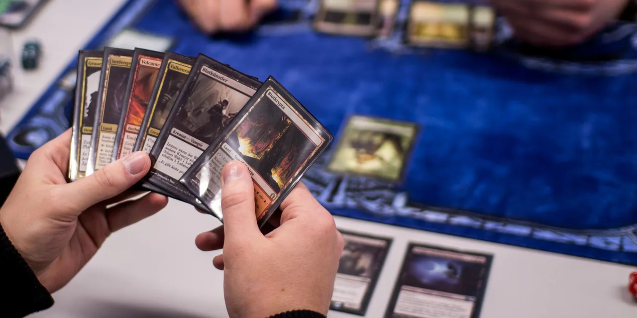 Иллюстрация к слову: Есть в Москве желающие поиграть в Magic: The Gathering?